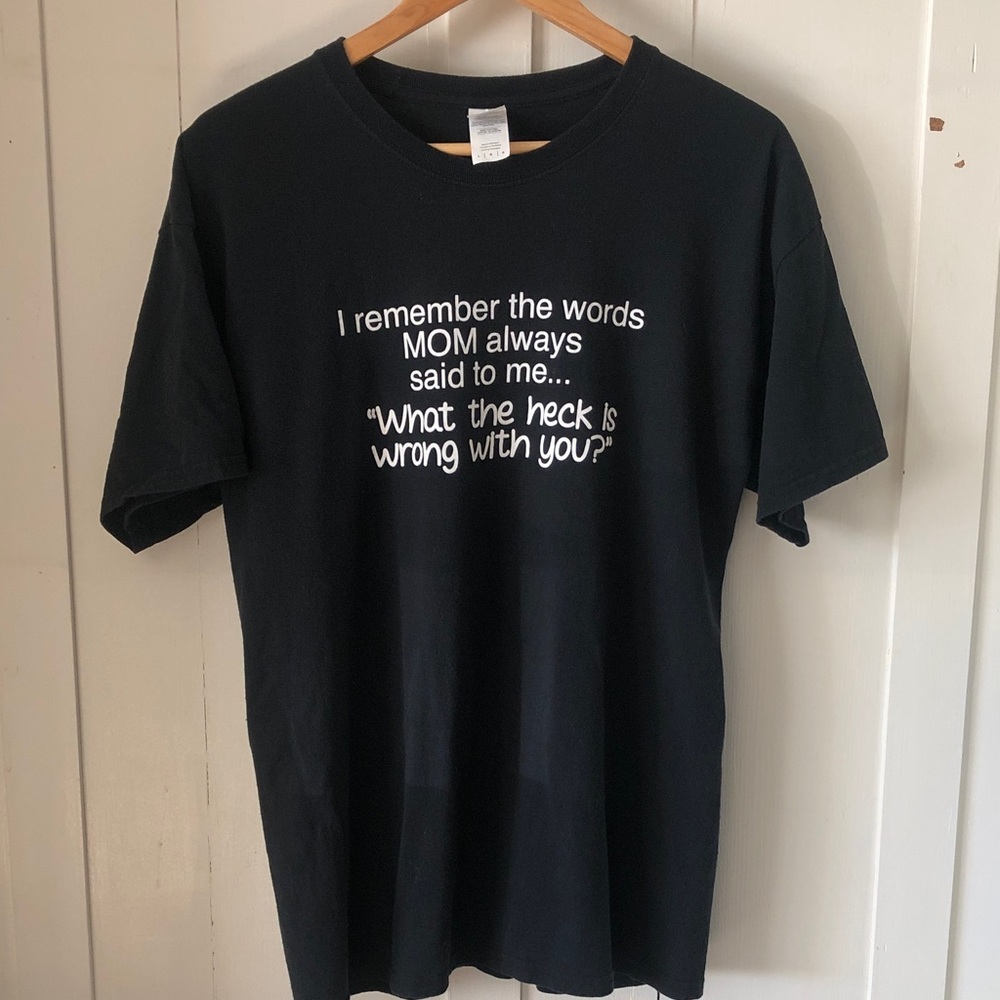 Vintage 90’s Large 100 percent cotton Gildan Black Tee with Humorous Quote